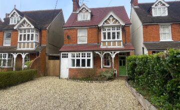 Blounts Court Road, Peppard Common, Henley-On-Thames